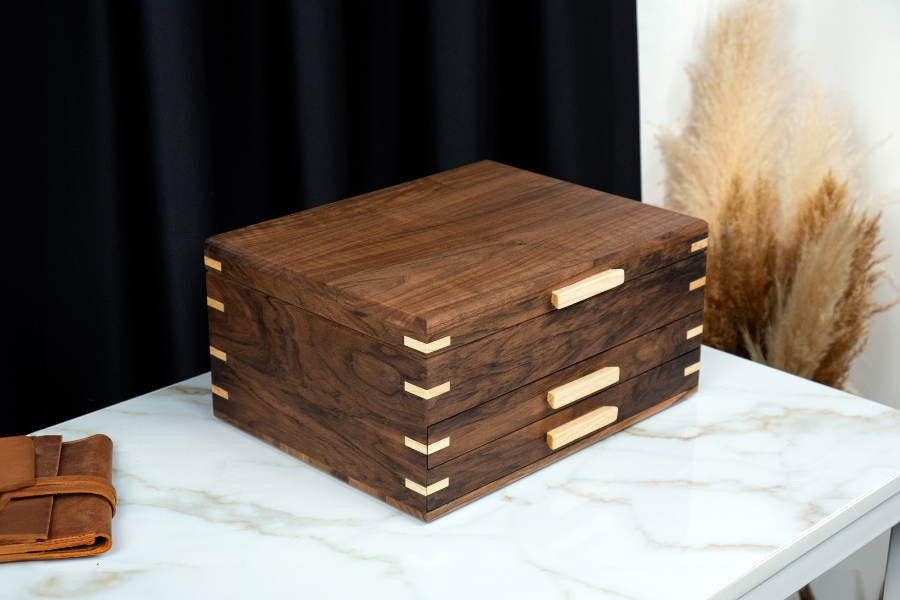 15 Slots Walnut Watch Box with Drawer (2 Drawers)