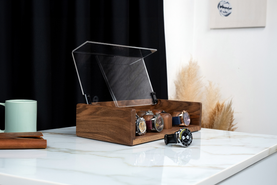 Walnut Watch Box (for 8 watches)