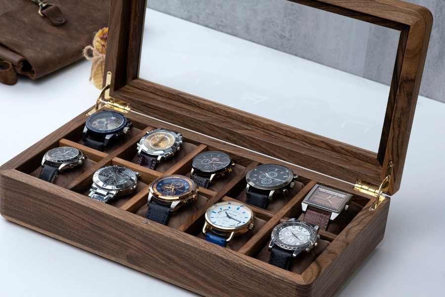 Wood Watch Box With Glass Lid