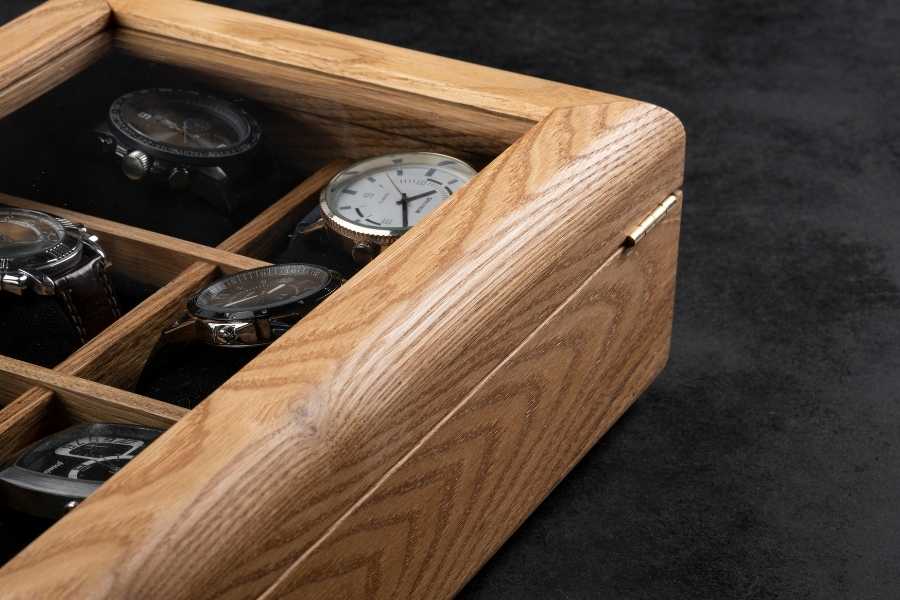 Wood Chestnut Watch Box With Glass Lid