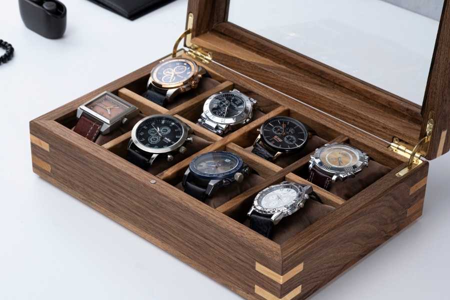 Walnut Watch Box with Personalized (8-10-12 Slots)