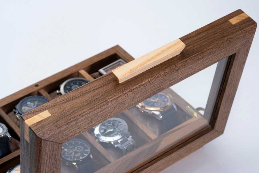 Walnut Watch Box with Personalized (8-10-12 Slots)