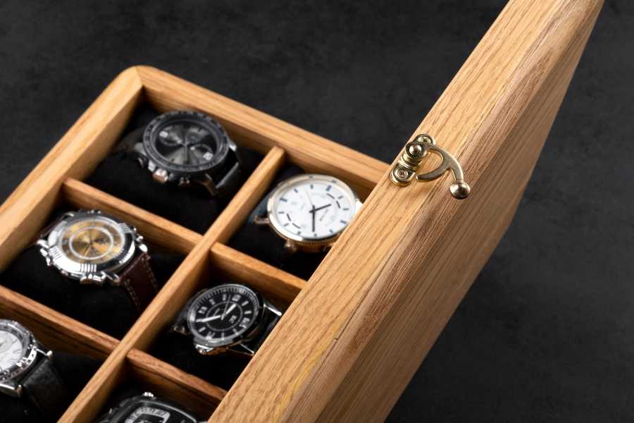 Chestnut Watch Box for Men - 8 Slots